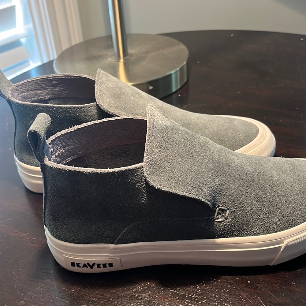 Seavees slip on sneakers